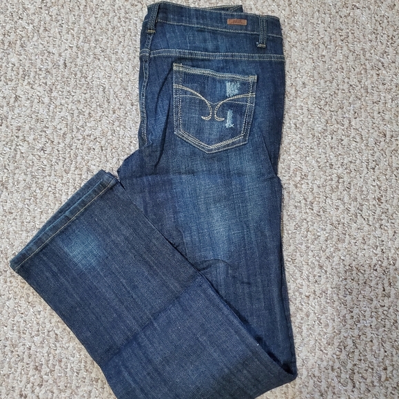 Jeans - Picture 2 of 4